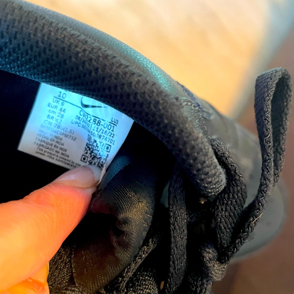 Nike size 10, son wore 1 time and has bow outgrown them